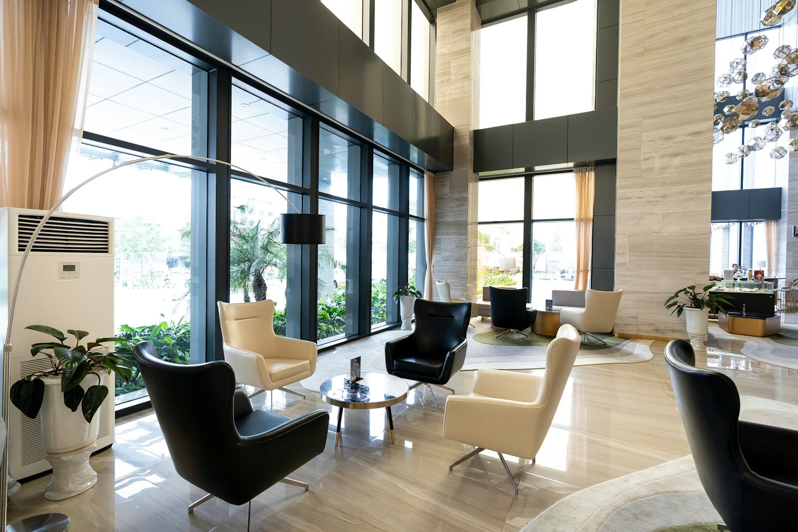 Virtual Office vs. Virtual Address in Illinois: What Your Business Actually Needs
